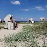 Haus Kuestenliebe Semesterbostad Schillig